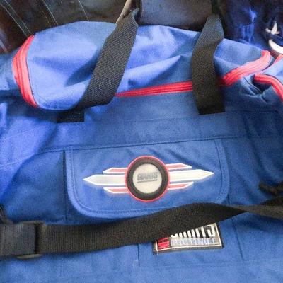 CL20: NY Giants Clothing Lot