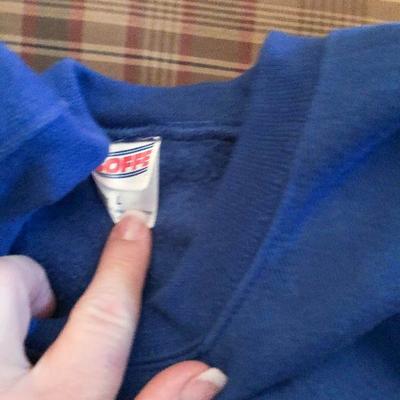 CL22: Mens NY Giants Clothing Lot