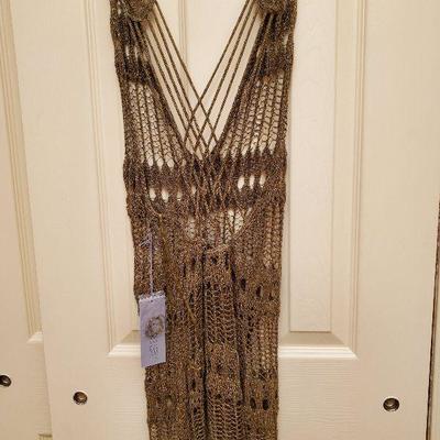 MB-287: New Jennifer Lopez Overlay Dress!