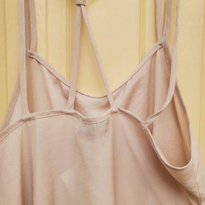 MB-289:  Karen Zambos Jocelyn top nwt