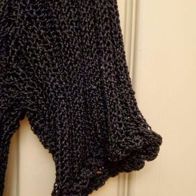 MB-293:  New with tags Dalya top