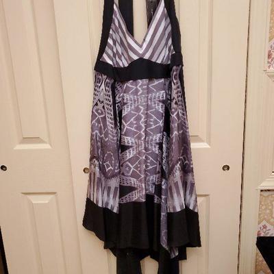 MB-300:  BCBG NWT dress