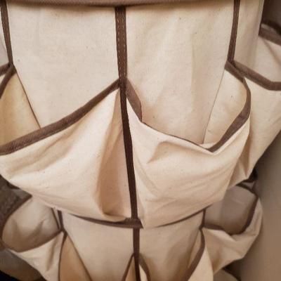 MB-303:  Shoe Carousel