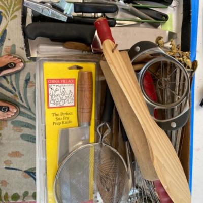 Lot # 823 Misc. Utensil Kitchen housewares 