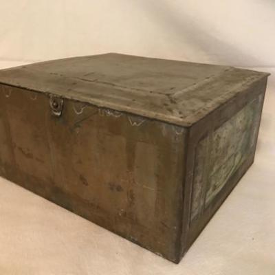 Lot 47 Tin Keepsake box