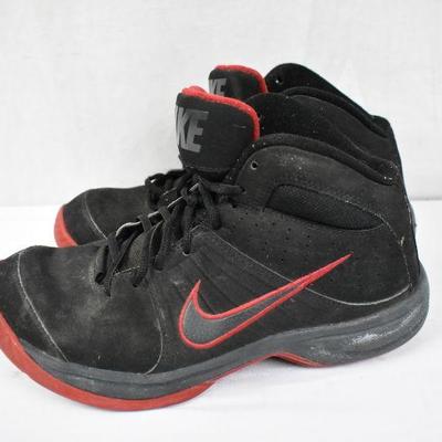 Black & Red Nikes, Size 7