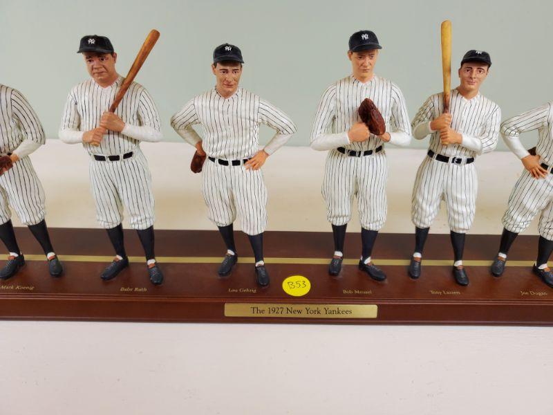 B53: 1927 New York Yankees 10 figurines Danbury Mint