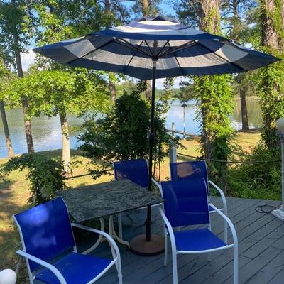 Lot # 889 Set of Outdoor Furniture 