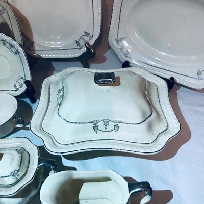 Lot 72 Salem Heirloom Platinum Alloy 