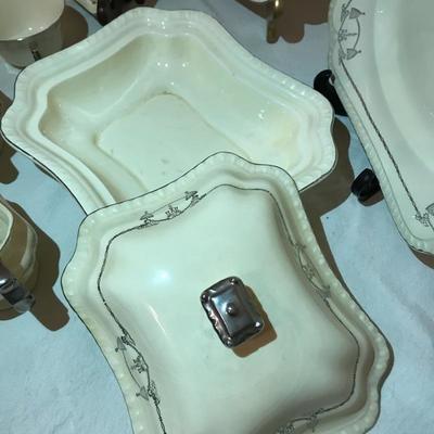 Lot 72 Salem Heirloom Platinum Alloy 