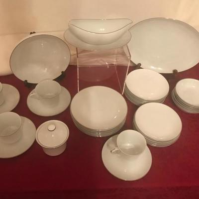 Lot 75 Four Crown China
