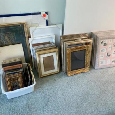 Lot # 918 Large lot of Picture Frames 