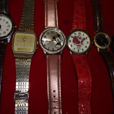 Watch Lot, Quartz, Casio, Disney, Santa, Elgin, Eastman, Skagen, No name watches.... 11 watches