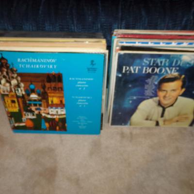 LOT 11  EASY LISTENING, ORCHESTRA ALBUMS & 45'S