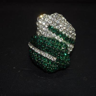 Emerald Green Rhinestone Stretchy Ring, Elegant, Perfect for New Years Eve