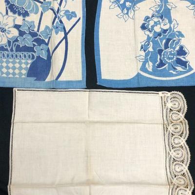 Mixed Lot of Vintage Linens