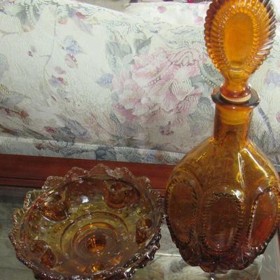 Lot 25 - Vintage Amber Bottle W/Topper 2 pieces 