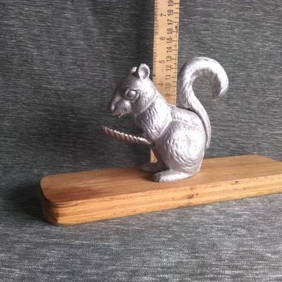 Vintage Squirrel nut cracker