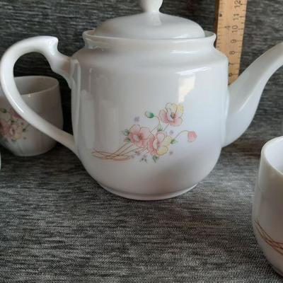 Tea set