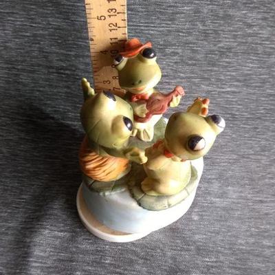 Ceramic music box 