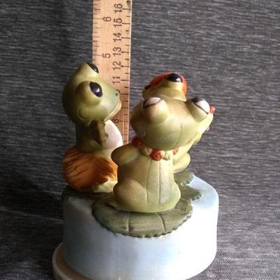 Ceramic music box 
