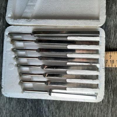 Economical tuning forks