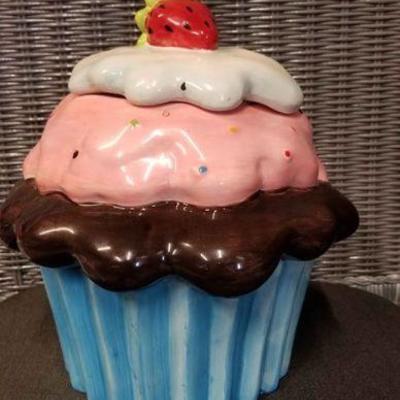 Circleware Cupcake