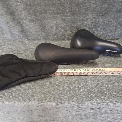 Bicycle Seats lot