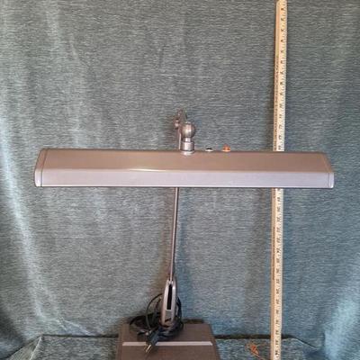 WORKING Vintage Industrial Lamp