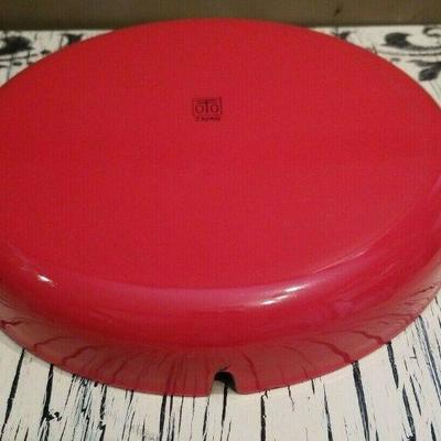 Red enamelware ashtray 