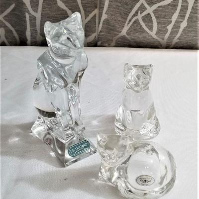Lot #7  E pieces Crystal Cat figurines