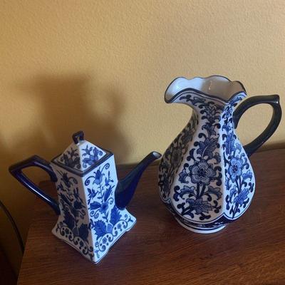 LOT 5. BLUE AND WHITE PITCHER AND TEA POT
