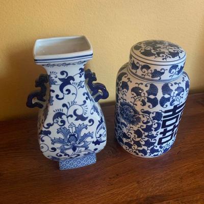 LOT 7 BLUE AND WHITE GINGER JAR AND VASE