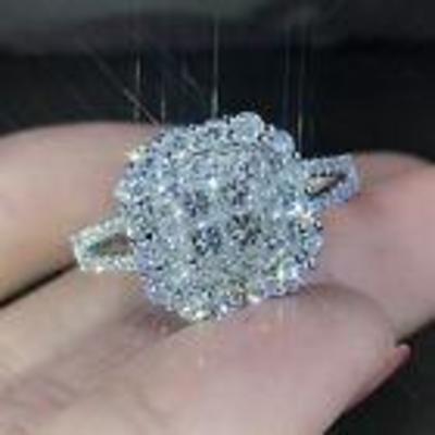 925 WHITE SAPPHIRE RING 