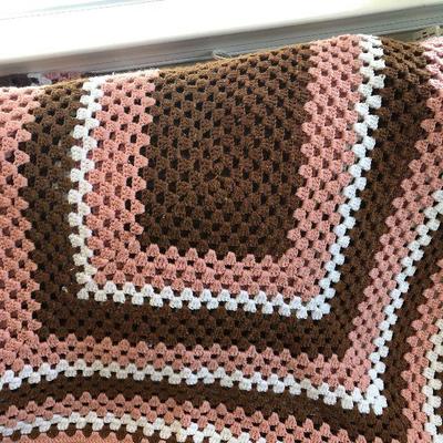 F4: Vintage Crocheted Afgan Throw