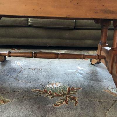 F7: Yorkshire Market by Broyhill Drop Leaf Coffee Table with 2 Drawers