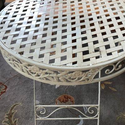 F10: Metal Patio Table for Indoor or Out!