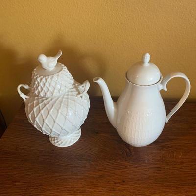 LOT 10 WHITE JAR WITH LID AND COFFEE POT 10