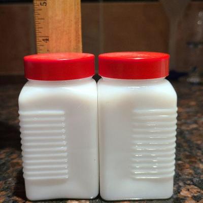 K16: Vintage Milk Glass Salt and Pepper