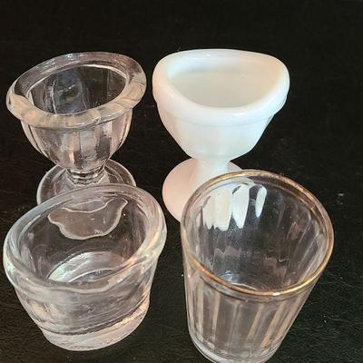 K44: Antique Eye Wash Cups 