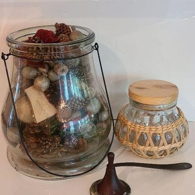 K45: Large Potpourri Vase and more