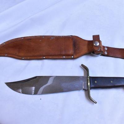 Lot 21:  Knife With Case