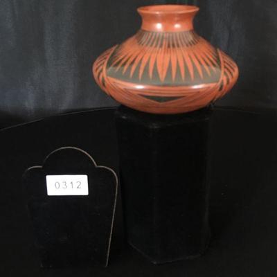 Native American Casas Grande Pot Signed Listed Potter Jorge Ponce Lot # 312