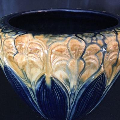 Vintage American Art Pottery #248 Iris 7