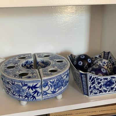 Lot 69 miscellaneous blue and white ceramics