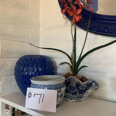 Lot 71 vase, planter, flower arrangement
