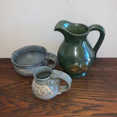Lot 110 green pitcher  and pottery 