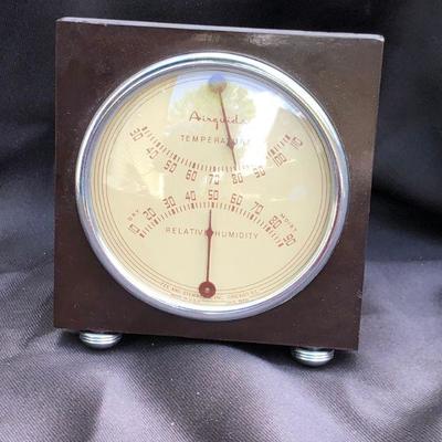 Lot #41; Vintage Table Top Airguide Humidiguide