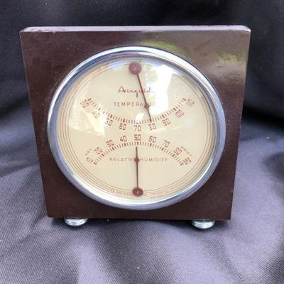 Lot #41; Vintage Table Top Airguide Humidiguide