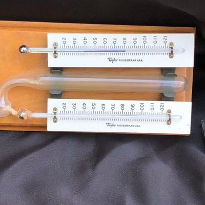 Lot #45; Vintage Glass Double Humidiguide Thermometer